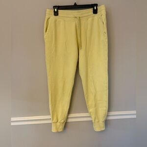 Amazon yellow sweats joggers. M
